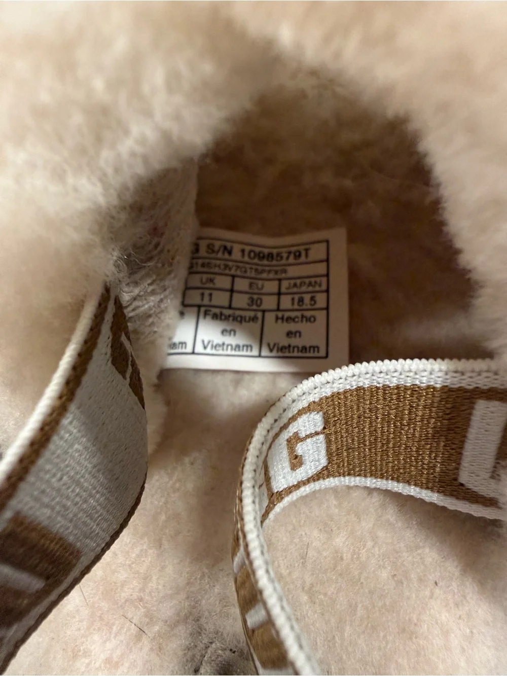 UGG Fluff Yeah Toddler Sheepskin Slingback Slippers Cream Size 12